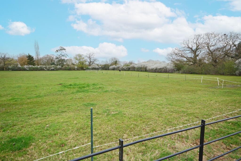 Additional property image - Hawthorn Close Main Road, Bicknacre, Chelmsford