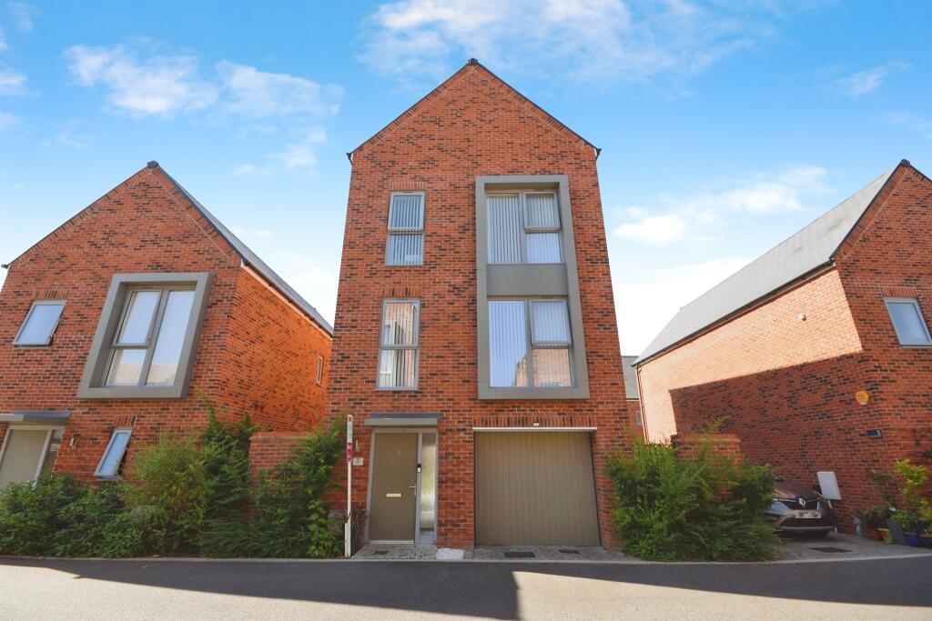 Main image of property: Samuel Parish Link, Springfield, Chelmsford
