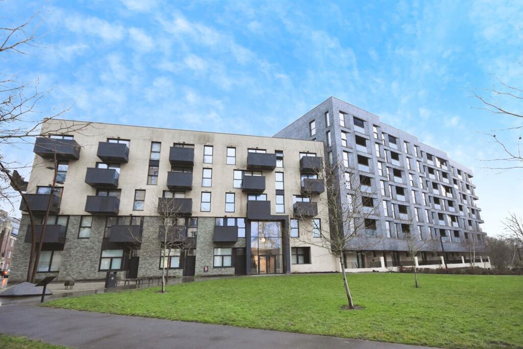 Main image of property: Burgess Springs, CHELMSFORD