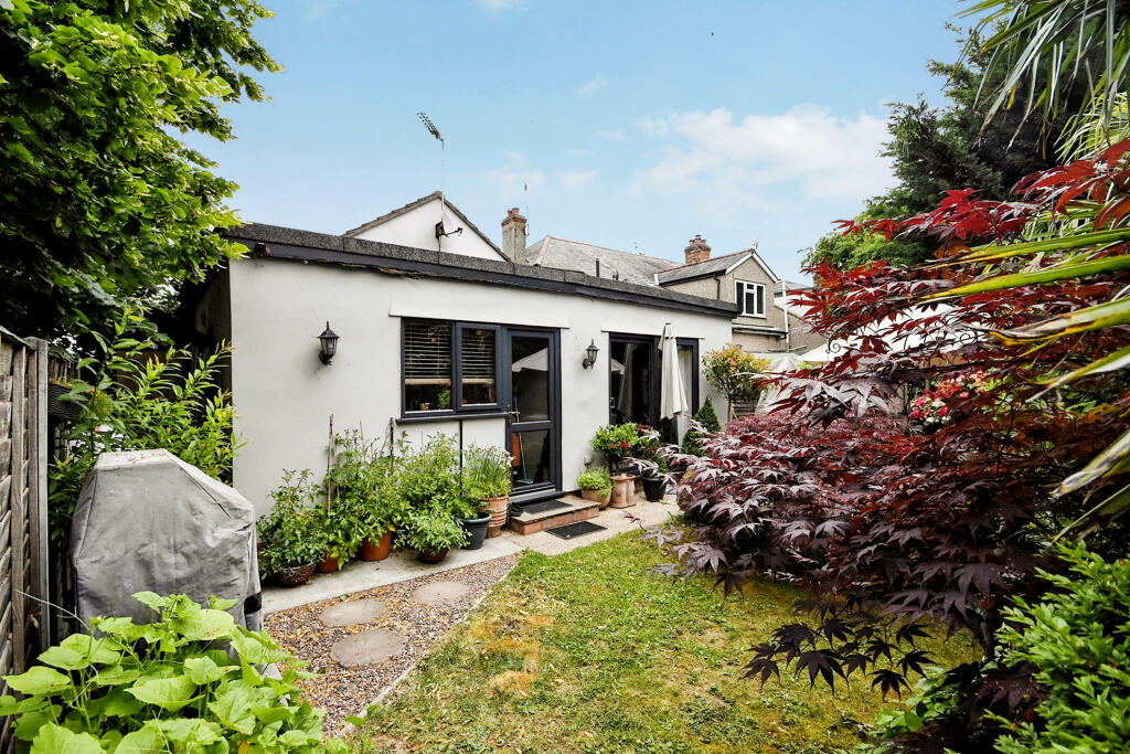 3 bedroom detached bungalow for sale in Writtle Road, Chelmsford, CM1