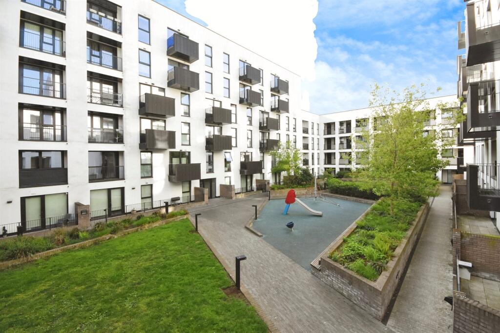 Main image of property: Burgess Springs, CHELMSFORD