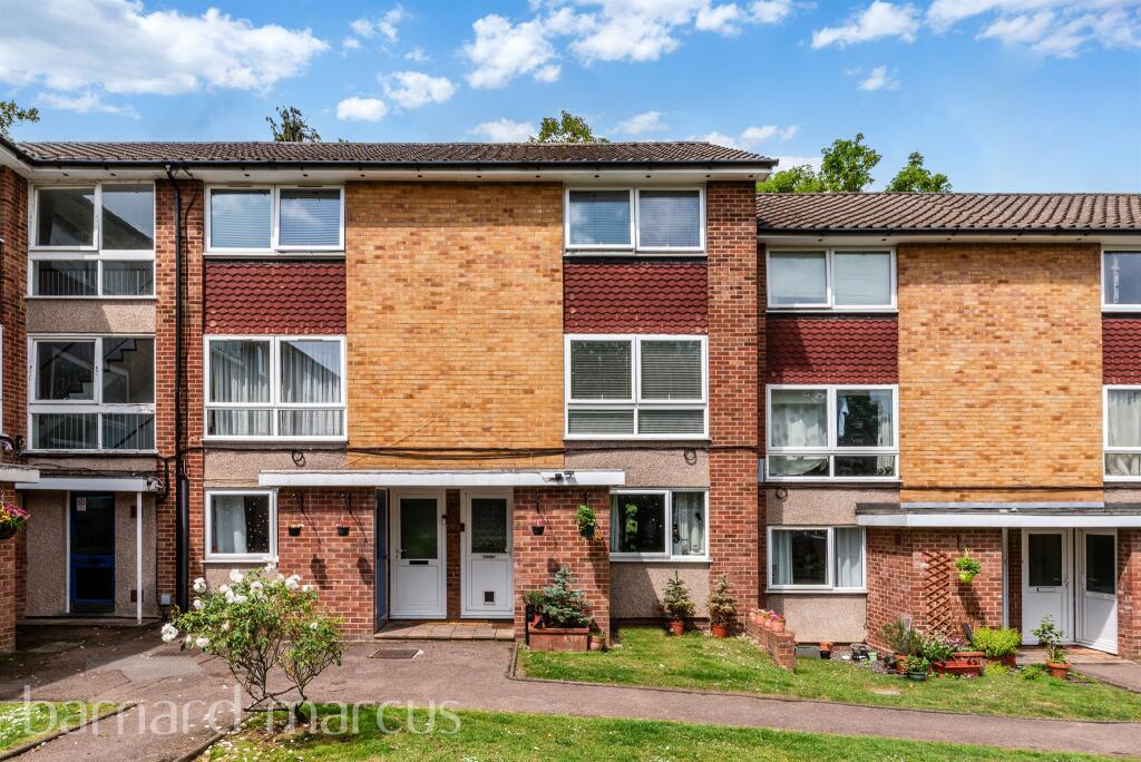 Main image of property: Basinghall Gardens, Sutton
