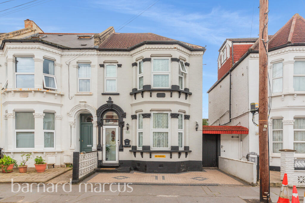 3 bedroom semidetached house for sale in Gonville Road, Thornton Heath