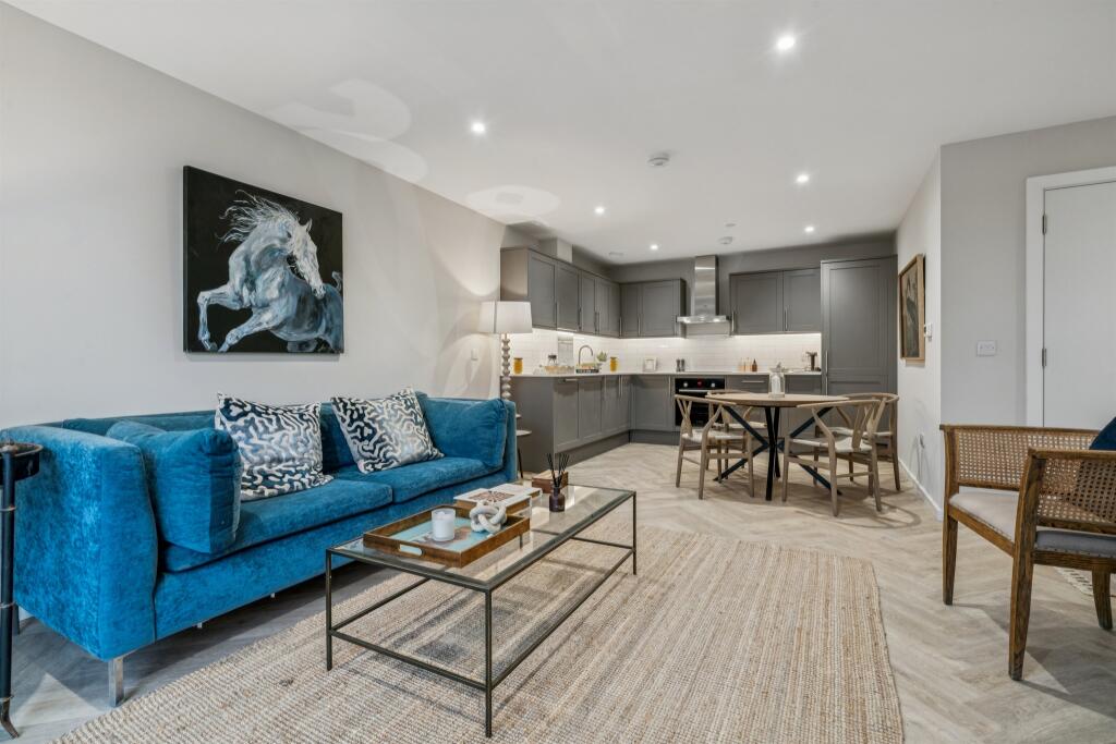 Main image of property: Fallsbrook Road, London