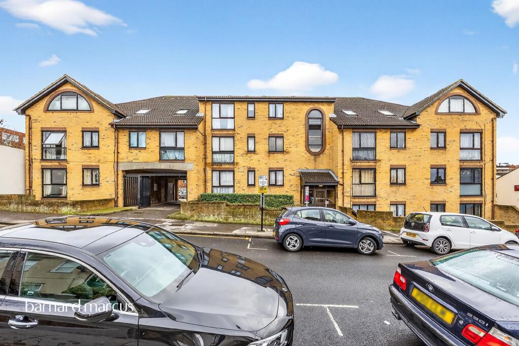 Main image of property: The Retreat, Thornton Heath