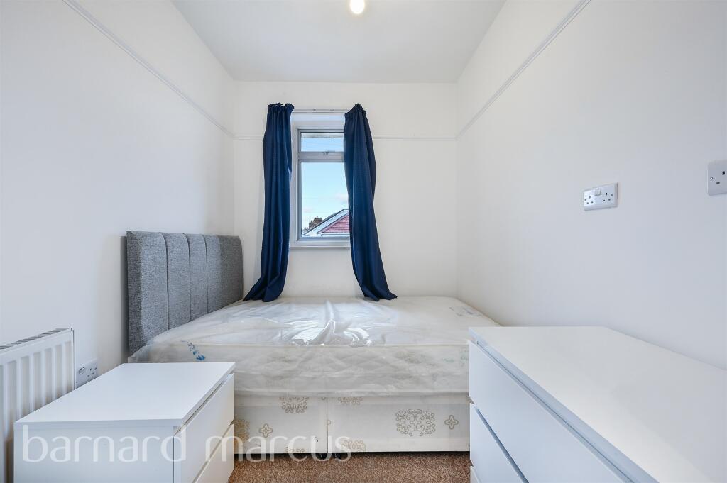 Additional property image - Woodland Way, Mitcham