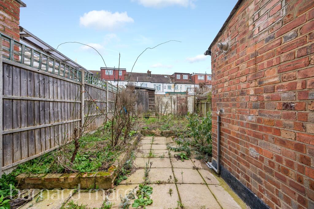 Additional property image - Woodland Way, Mitcham