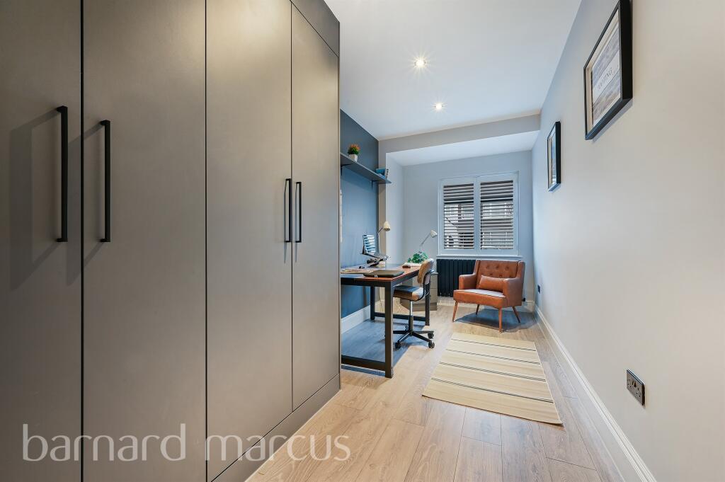 Additional property image - Elmhurst Avenue, Mitcham