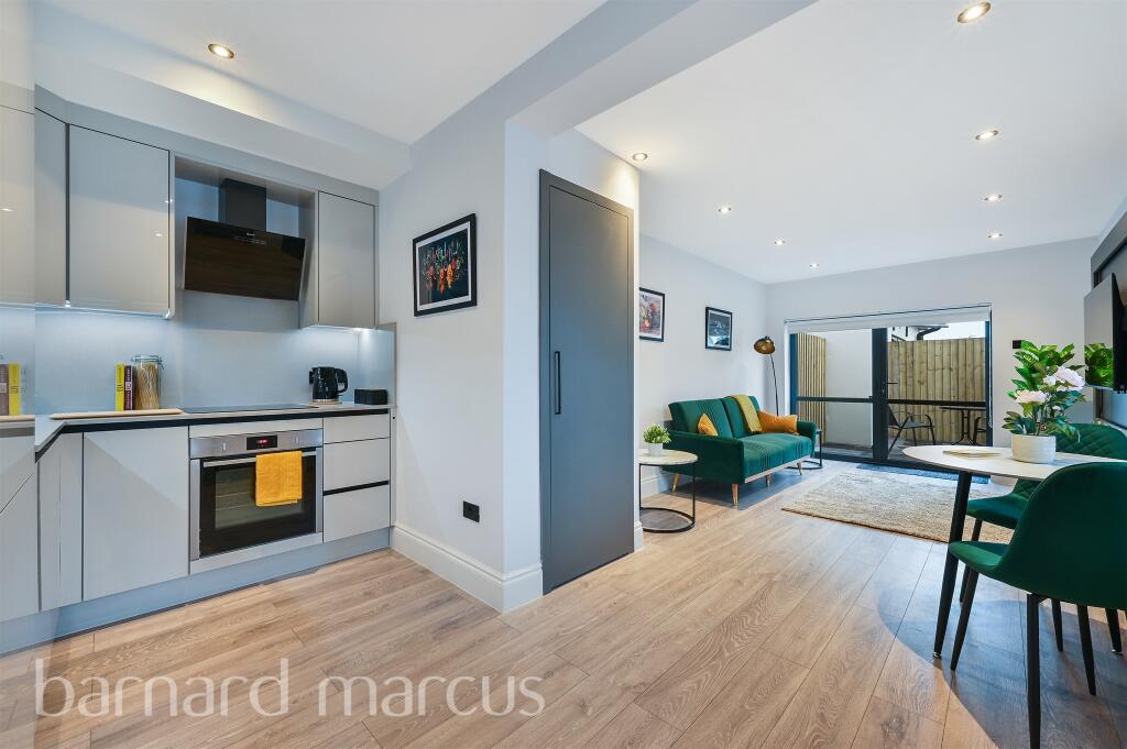 Additional property image - Elmhurst Avenue, Mitcham