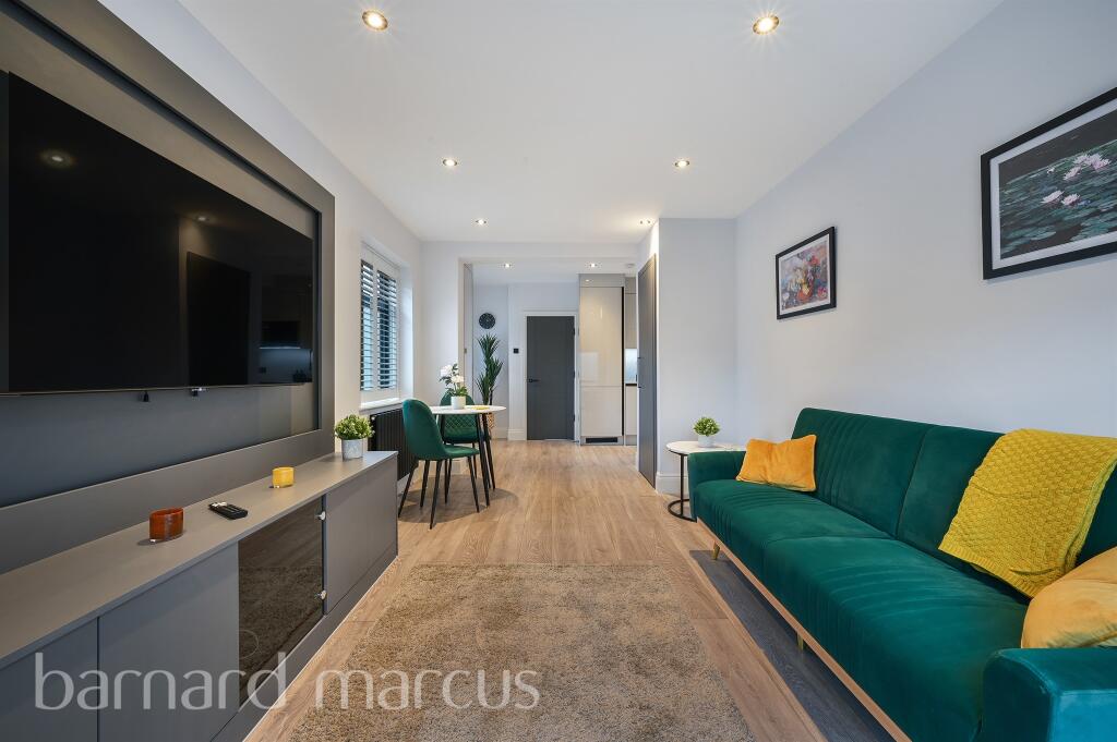 Additional property image - Elmhurst Avenue, Mitcham