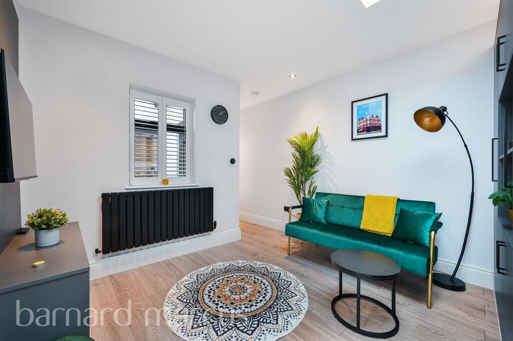 Additional property image - Elmhurst Avenue, Mitcham