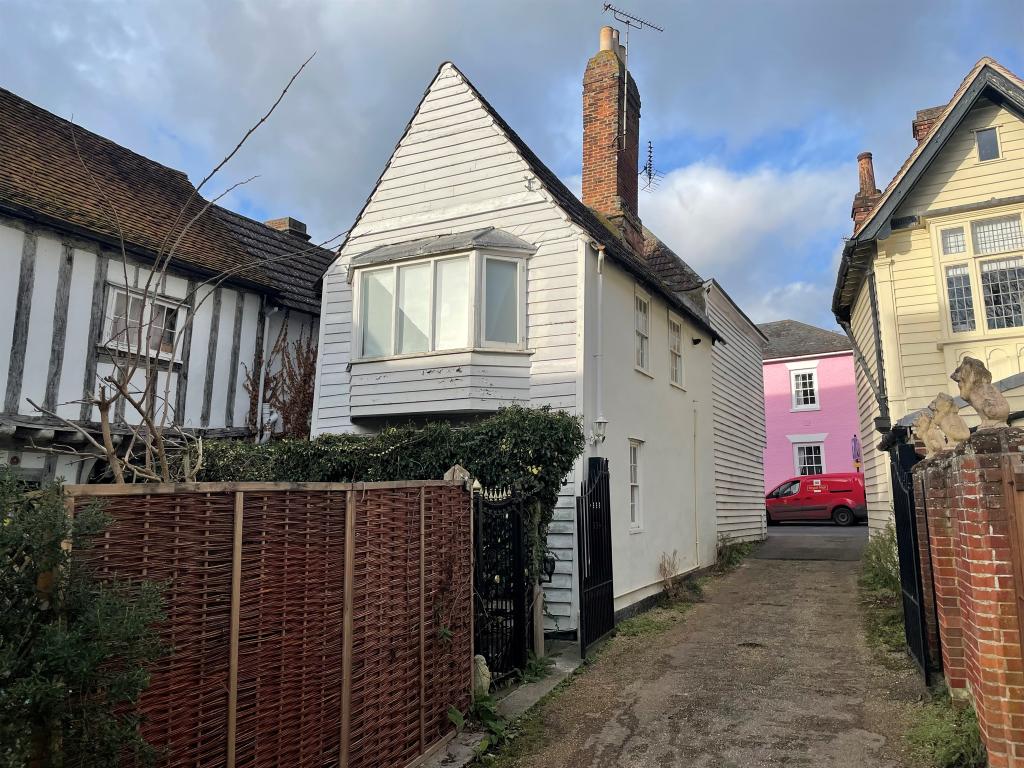 1 bedroom flat for sale in East Street, Coggeshall, Colchester, CO6