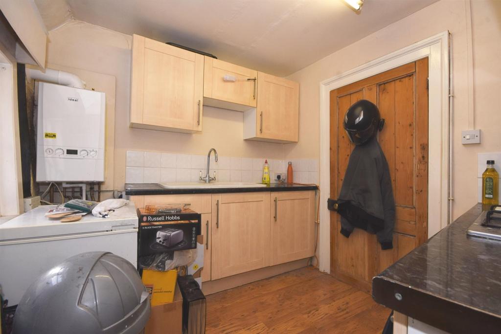 1 bedroom flat for sale in East Street, Coggeshall, Colchester, CO6