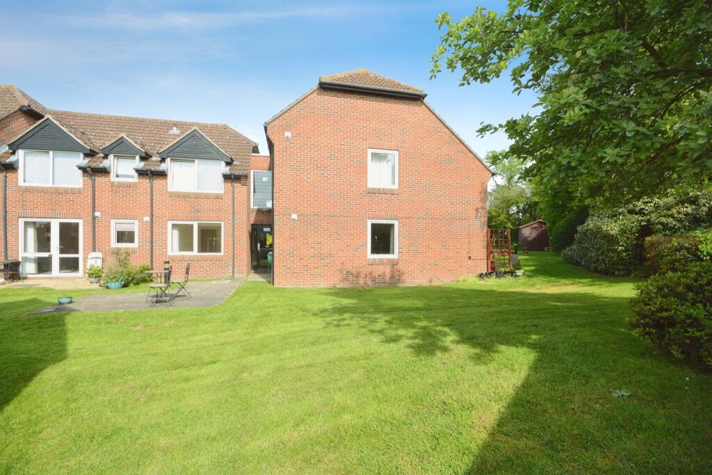 Additional property image - Robinsbridge Road, Coggeshall, Colchester