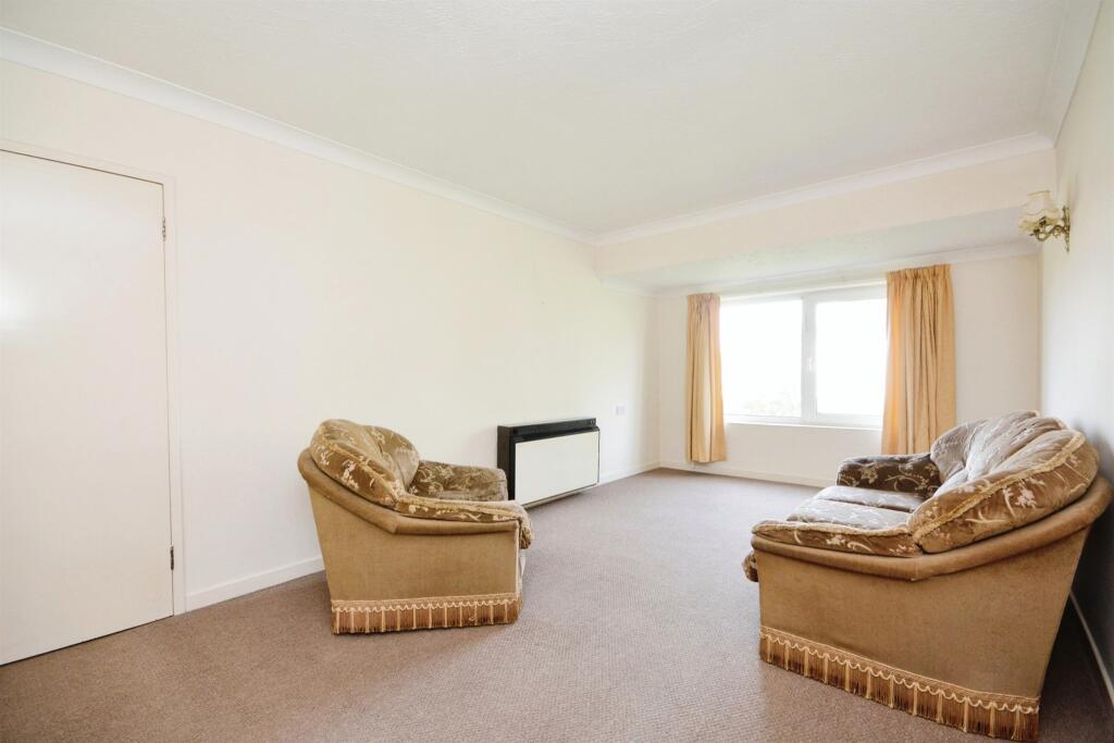 Additional property image - Robinsbridge Road, Coggeshall, Colchester