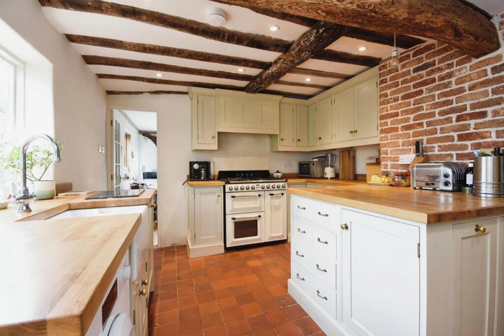 Additional property image - East Street, Coggeshall, Colchester