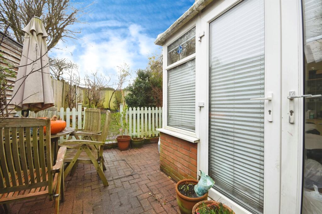 Additional property image - Tilkey Road, Coggeshall, Colchester