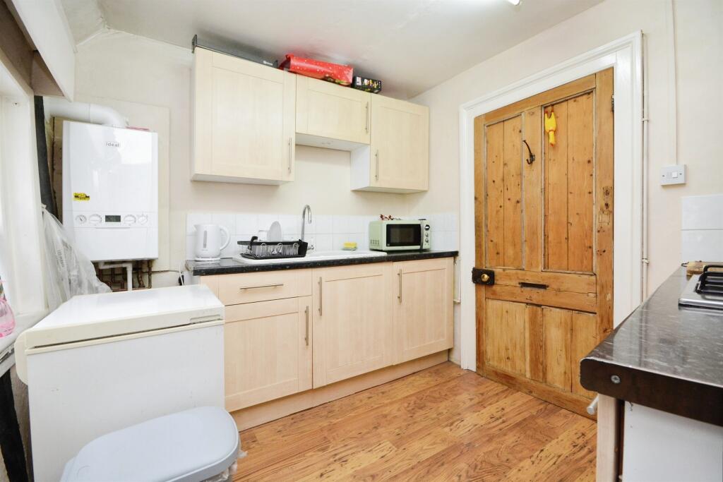 Additional property image - East Street, Coggeshall, Colchester