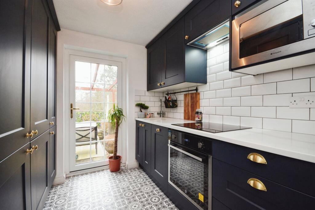Additional property image - Tilkey Road, Coggeshall, Colchester