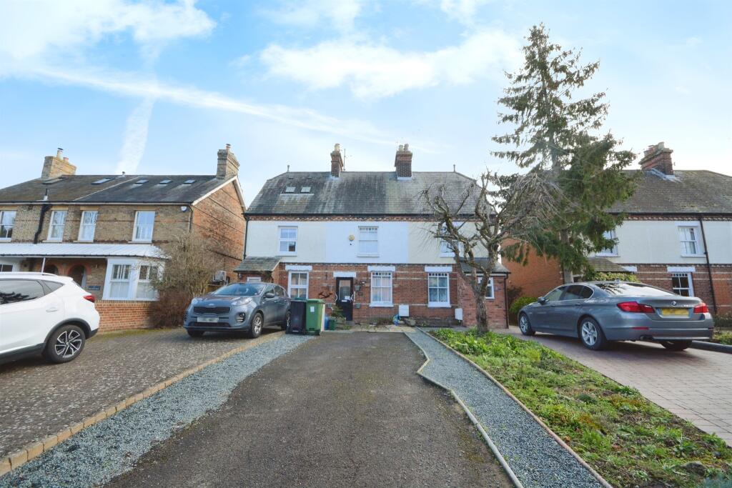 Additional property image - Grange Hill, Coggeshall, Colchester