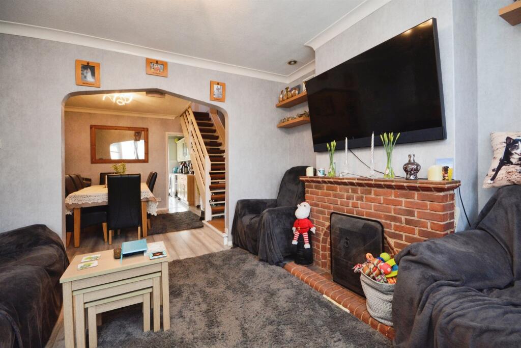 Additional property image - Grange Hill, Coggeshall, Colchester