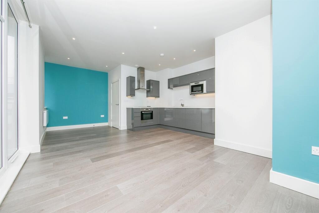 Additional property image - West Stockwell Street, Colchester