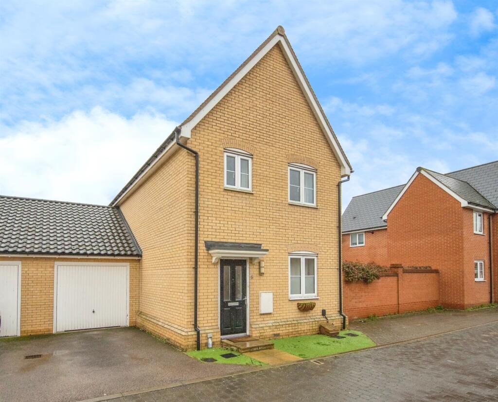 Main image of property: Henry Everett Grove, Colchester