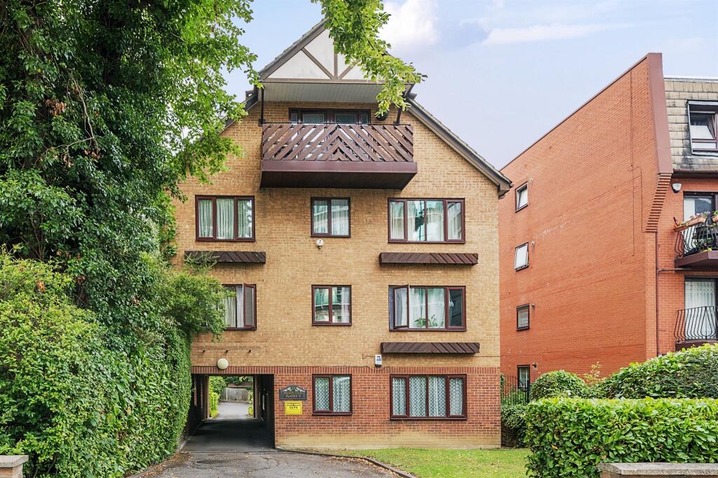 Main image of property: Station Road, Barnet