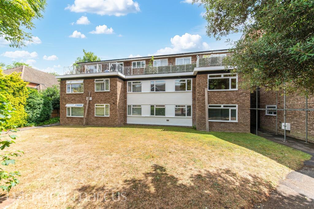Main image of property: The Avenue, Worcester Park