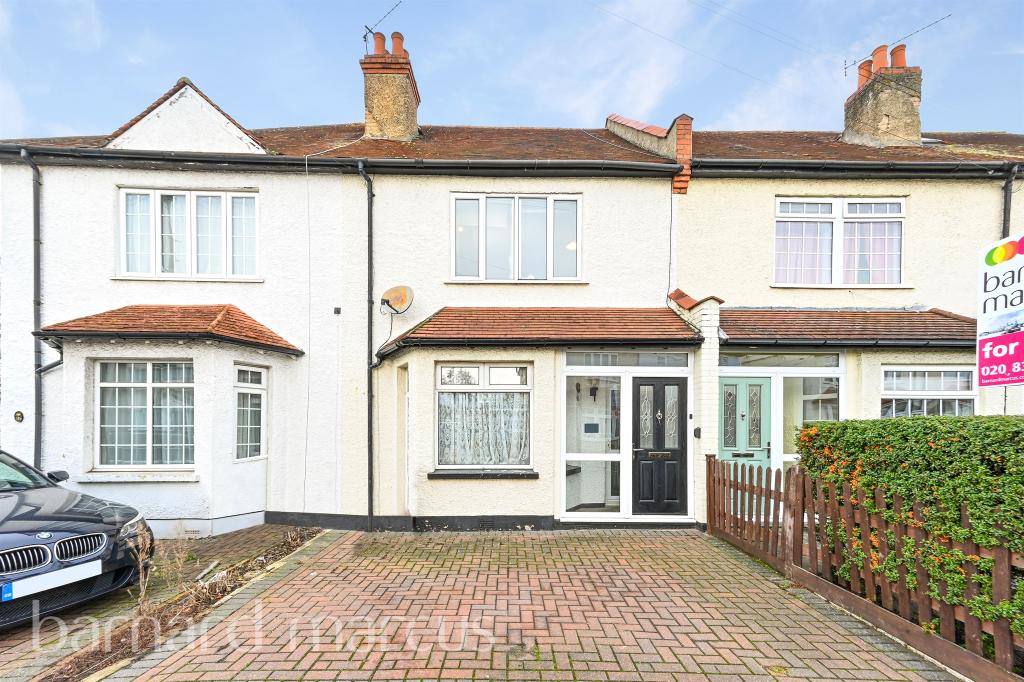 3 bedroom terraced house for sale in Longfellow Road, Worcester Park, KT4
