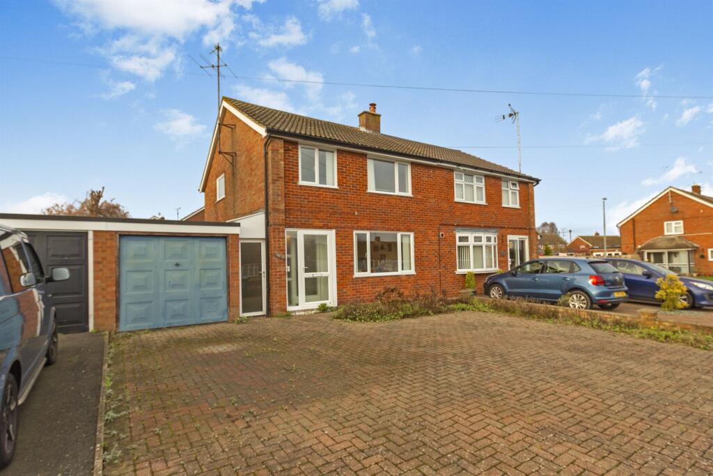 Main image of property: Welbeck Avenue, Aylesbury