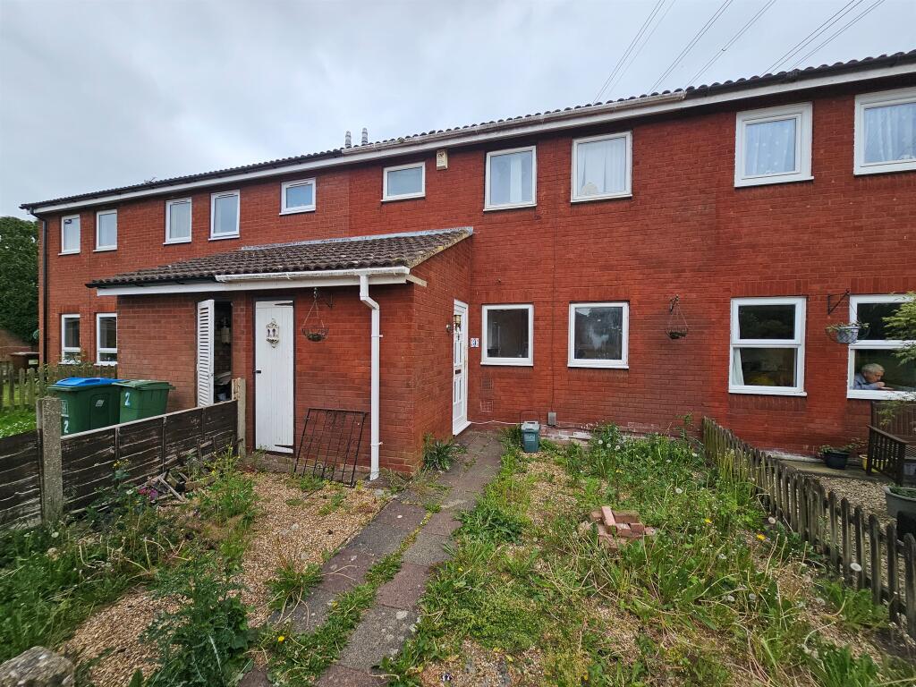 Main image of property: Frome Close, Aylesbury