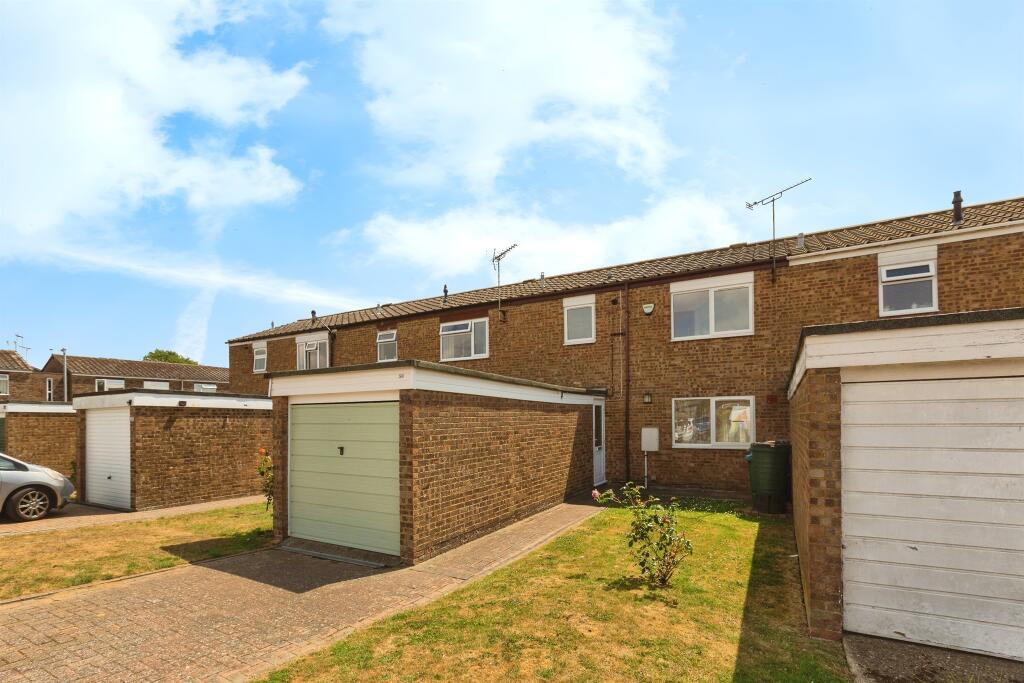 Main image of property: Hampden Road, Stoke Mandeville, Aylesbury