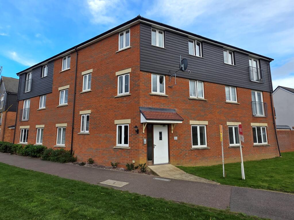 Main image of property: Paradise Orchard, Aylesbury