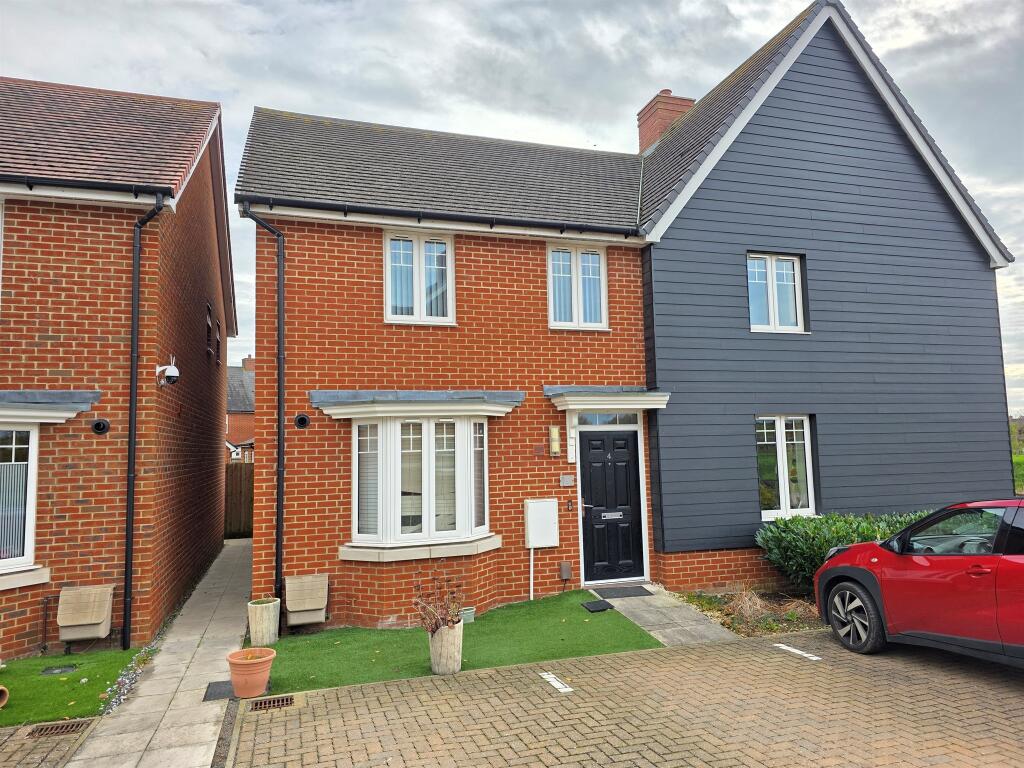 Main image of property: Chaff Road, Broughton, Aylesbury