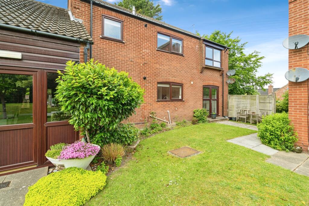 Main image of property: Warnes Close, Cromer