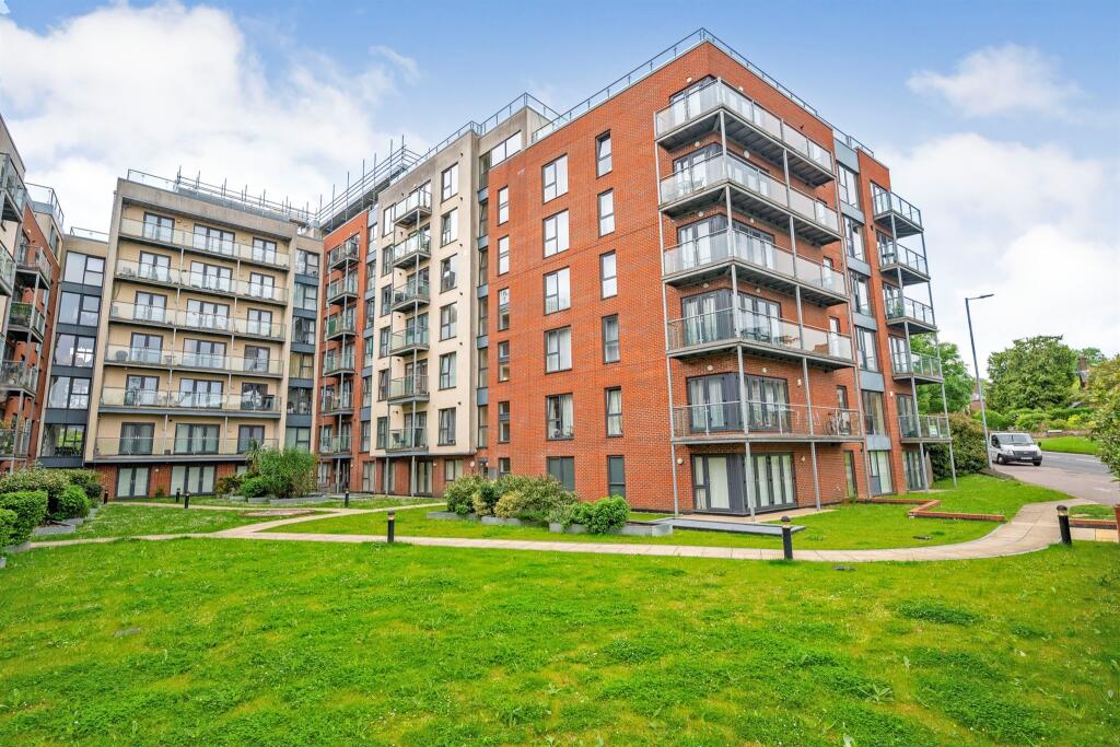 1 bedroom apartment for sale in Midland Road, Hemel Hempstead, HP2