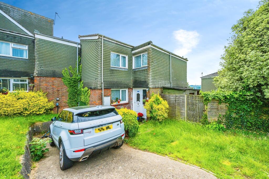 Main image of property: The Bounce, Hemel Hempstead