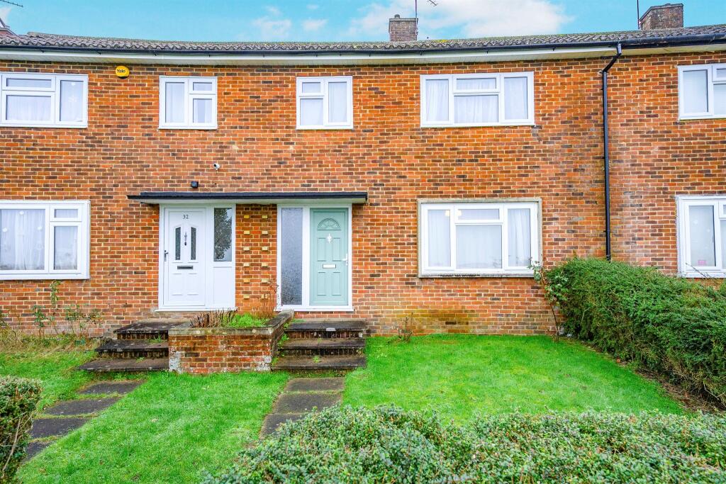 Main image of property: Knightsbridge Way, Hemel Hempstead