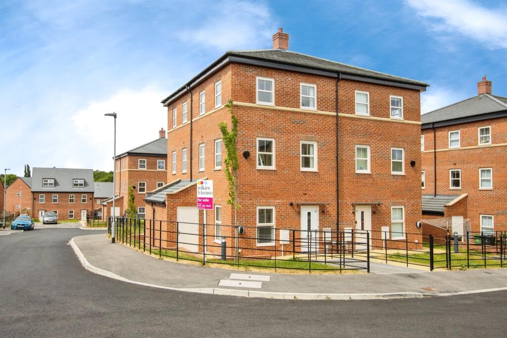 2 bedroom semi-detached house