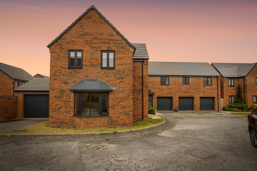 Main image of property: Calla Grove, Seacroft, Leeds
