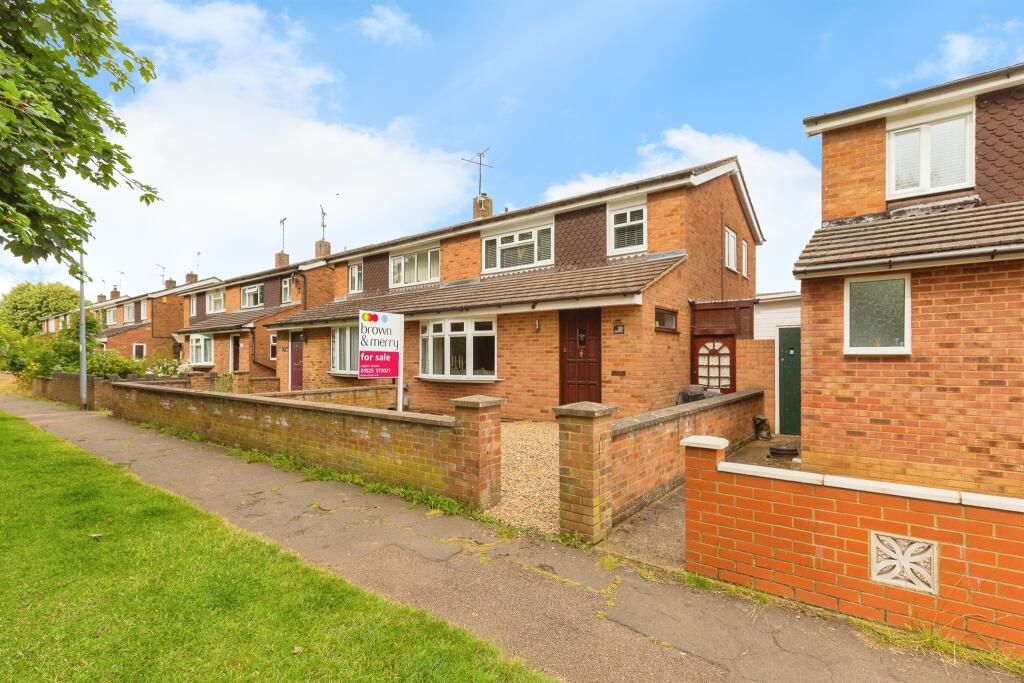 Main image of property: Brookside Walk, Leighton Buzzard