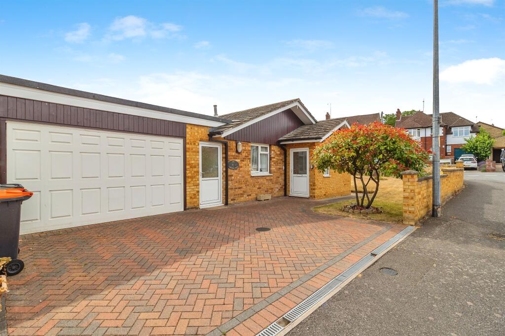 Main image of property: Barnabas Road, Linslade, Leighton Buzzard