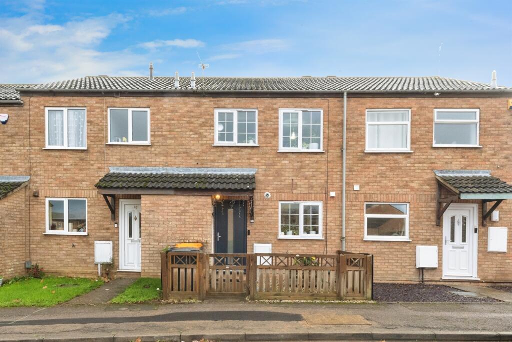 Main image of property: Hornbeam Close, Leighton Buzzard