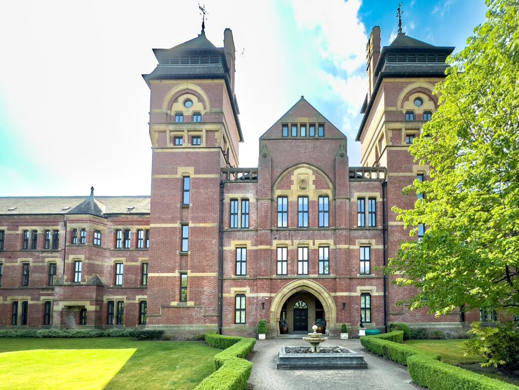 Main image of property: Kingswood, Sheffield