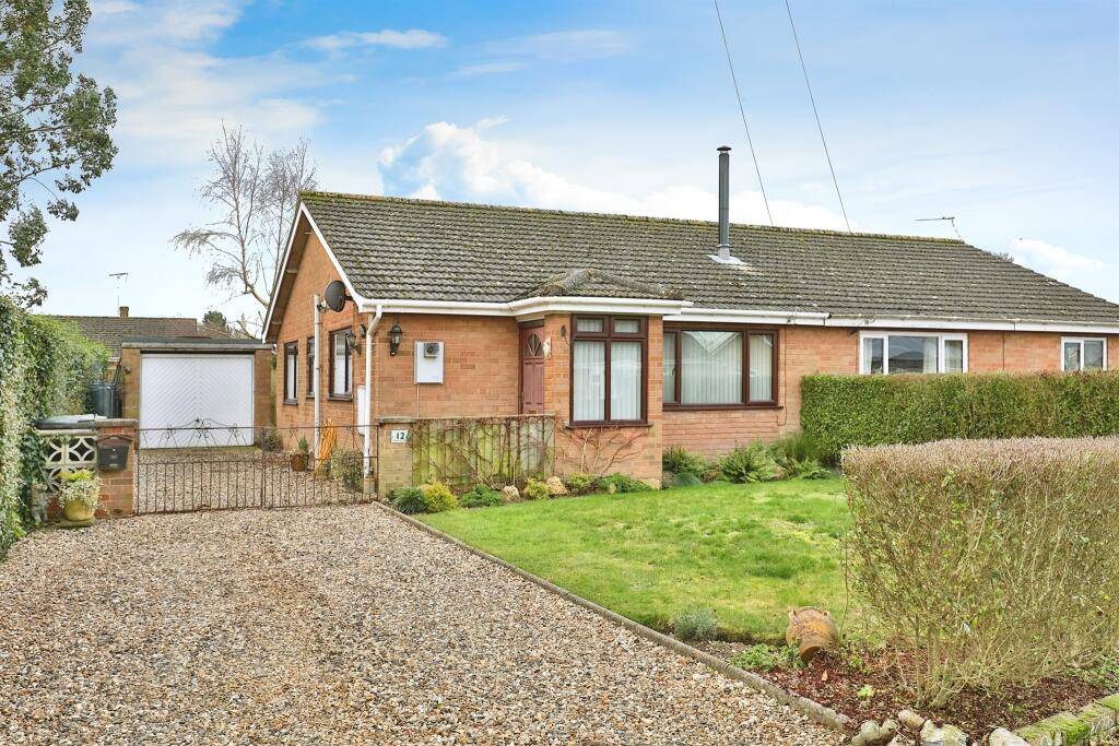 3 bedroom semi-detached bungalow for sale in Lime Tree Close ...