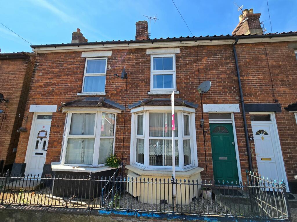 3 bedroom terraced house for sale in Kings Road, Dereham, NR19