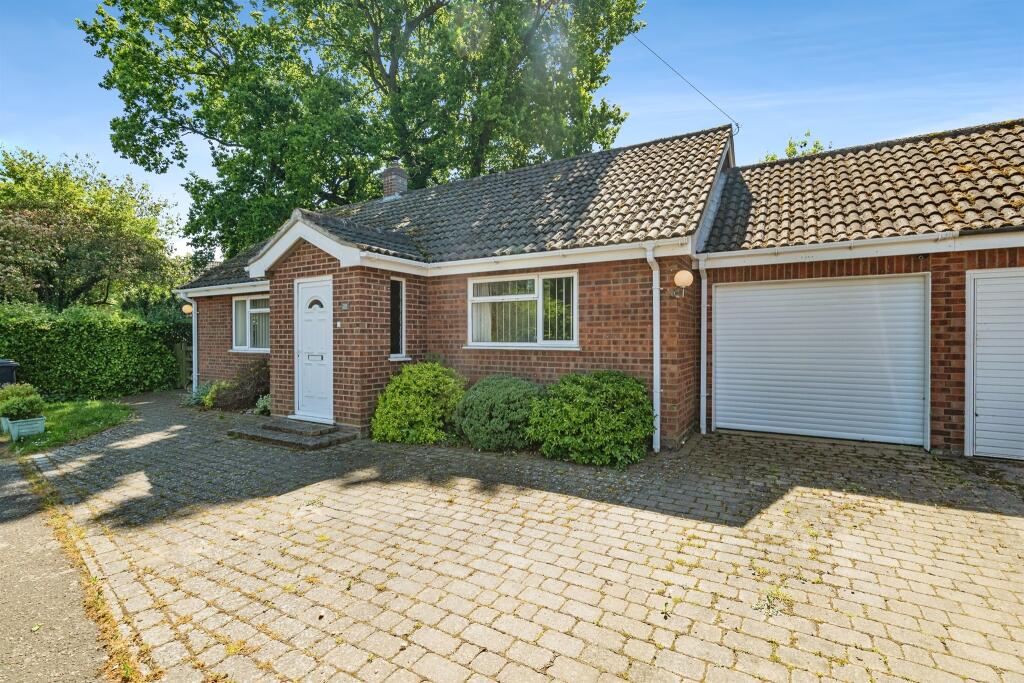 Main image of property: Rayners Way, Mattishall, Dereham