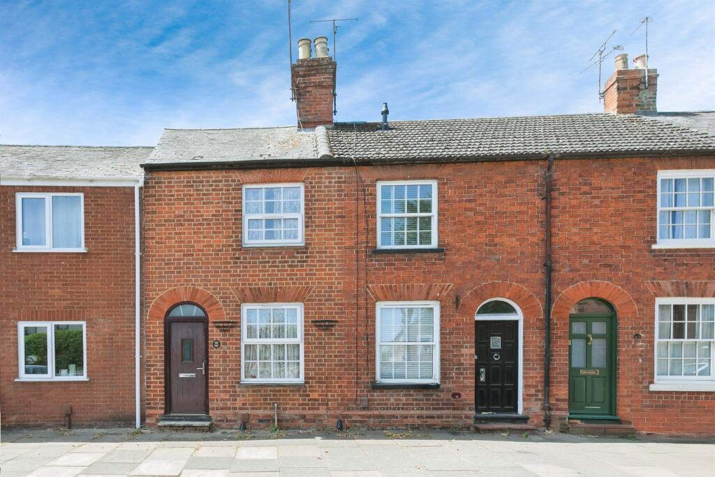 Main image of property: High Street, Stony Stratford, Milton Keynes