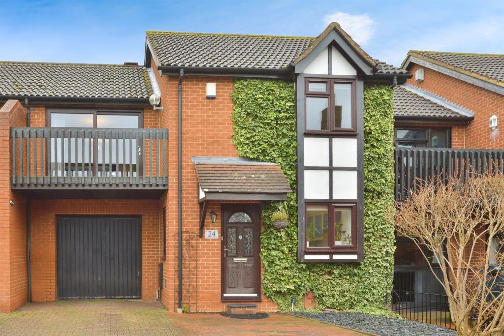 Main image of property: Spoonley Wood, Bancroft Park, Milton Keynes